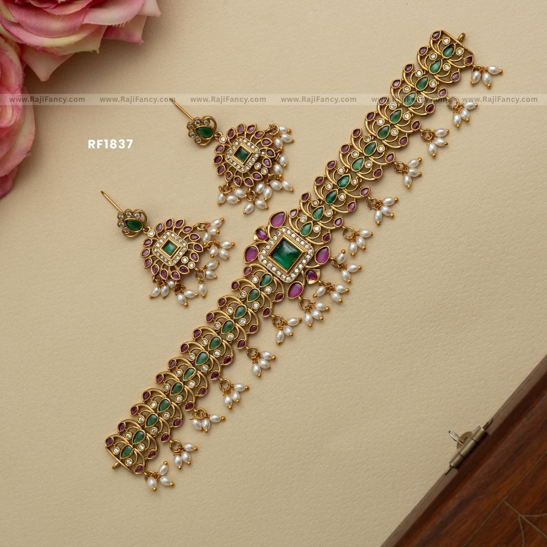 Aadhira Pearl Choker RF1837