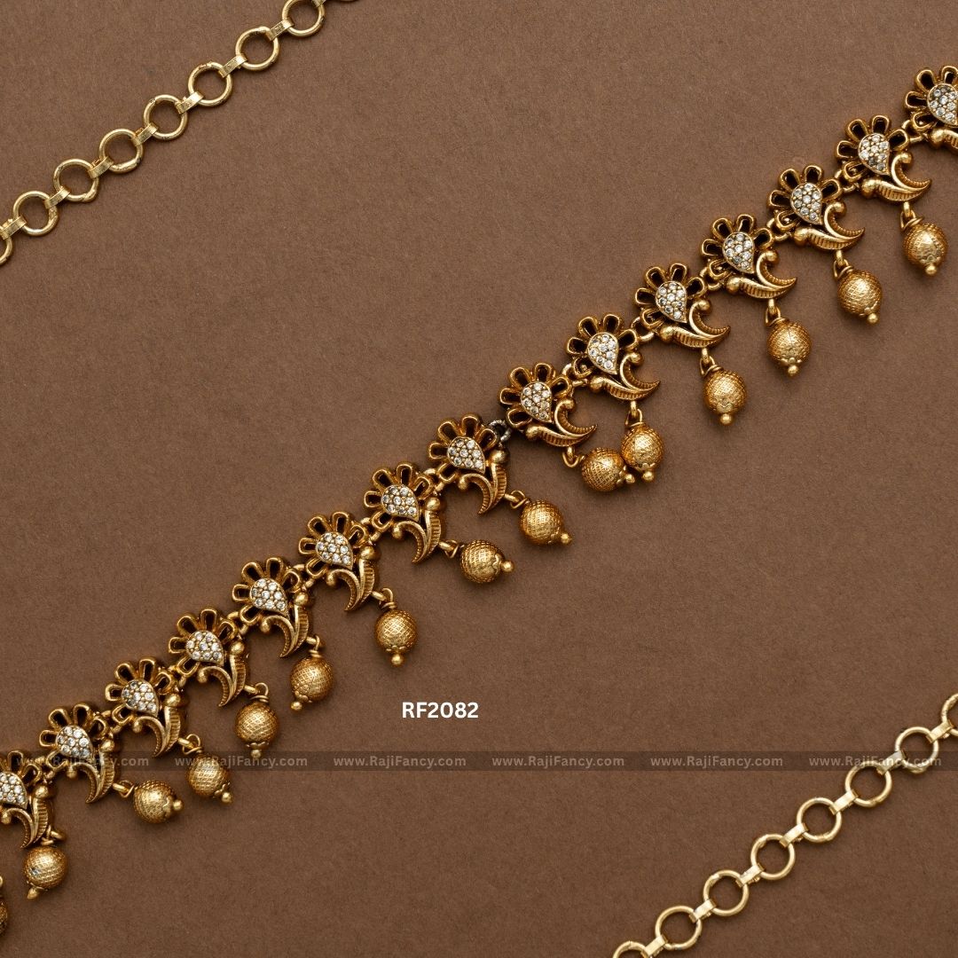 Aarohi Hip Chain RF2082