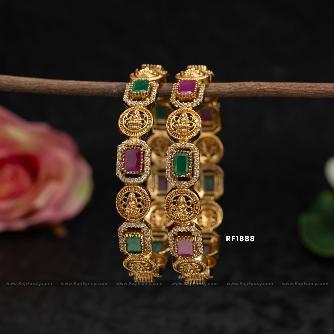 Antique Coin Bangle RF1888