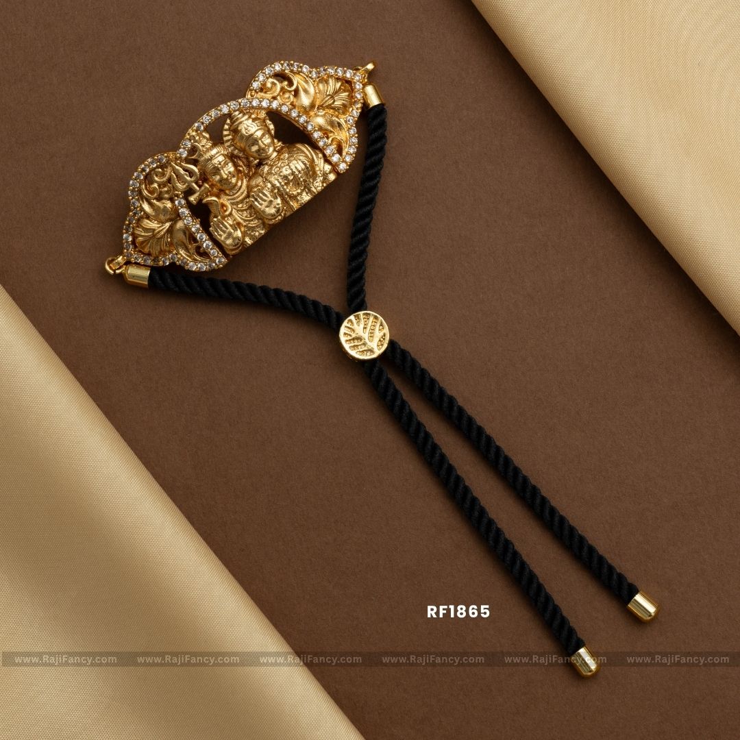 Divine Motif Bracelet RF1865