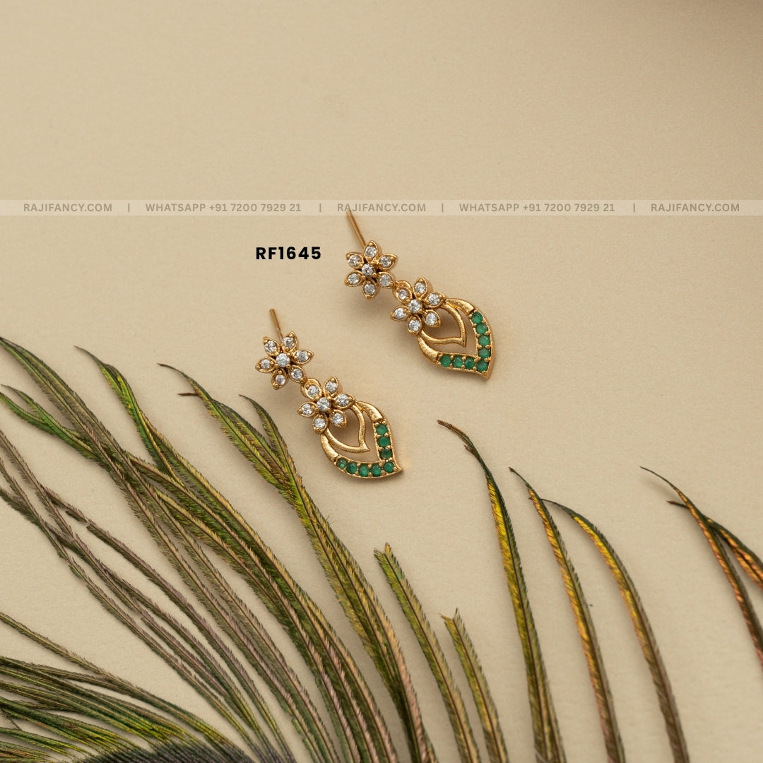 Floral Sparkle Necklace