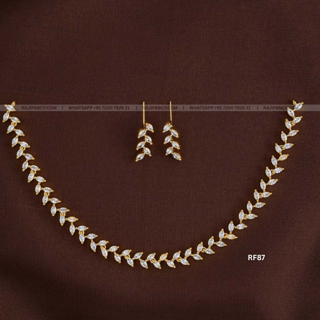 Gold Radhika Necklace