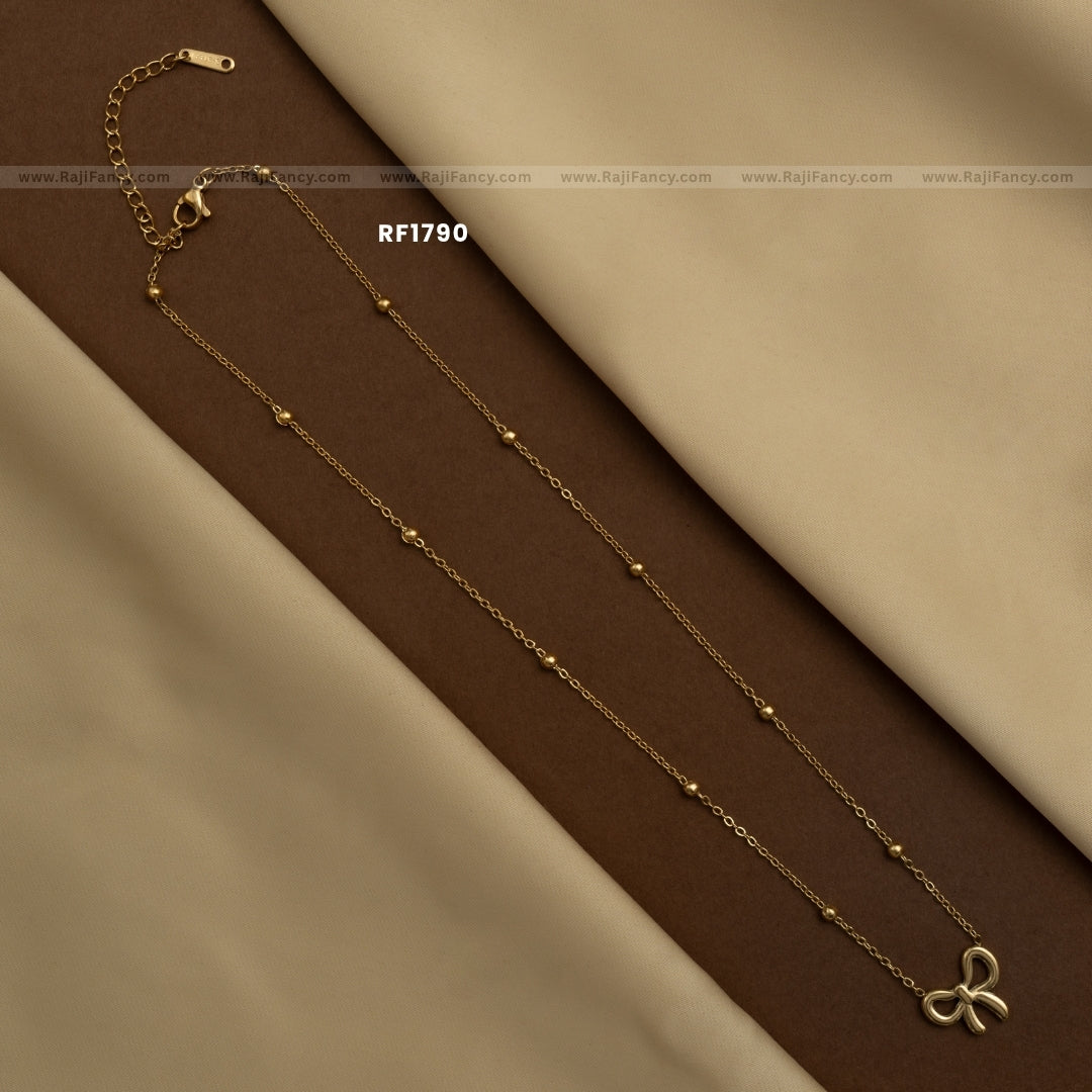 Golden Bow Chain RF1790