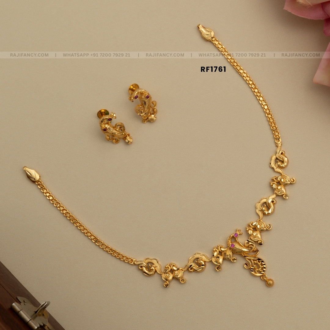 Golden Peacock Necklace RF1761