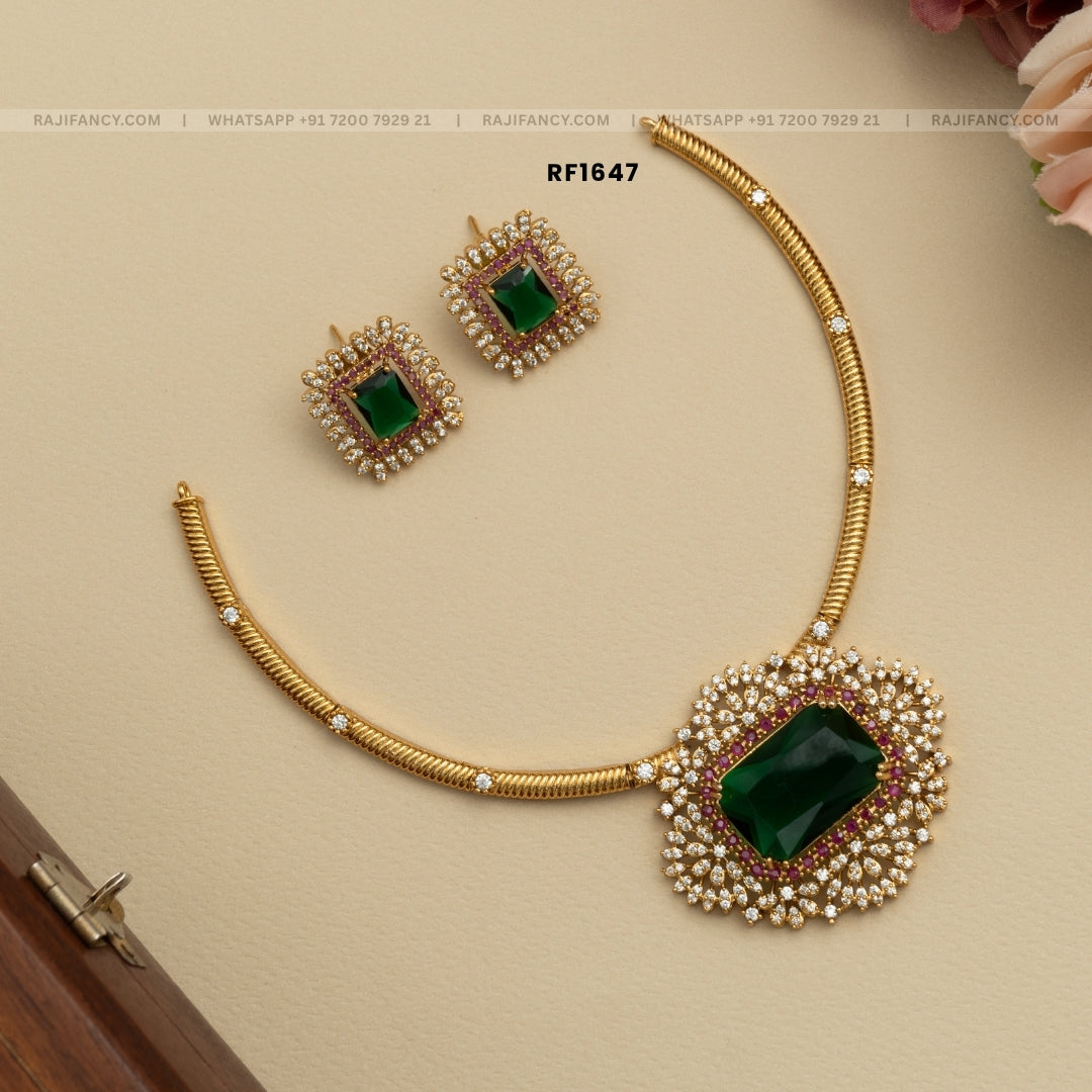 Imperial Emerald Set