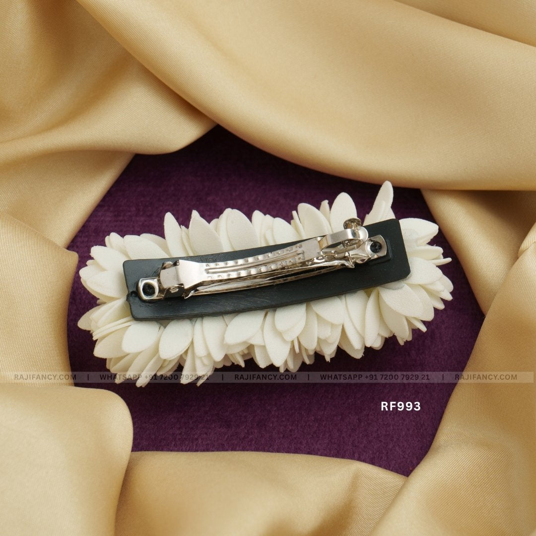 Jasmine Bloom Clip