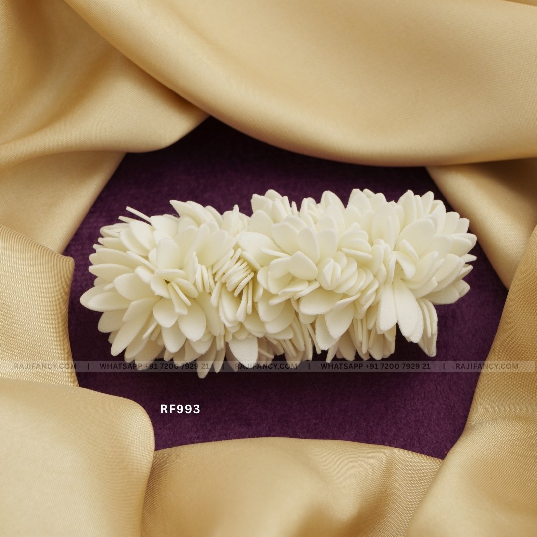 Jasmine Bloom Clip