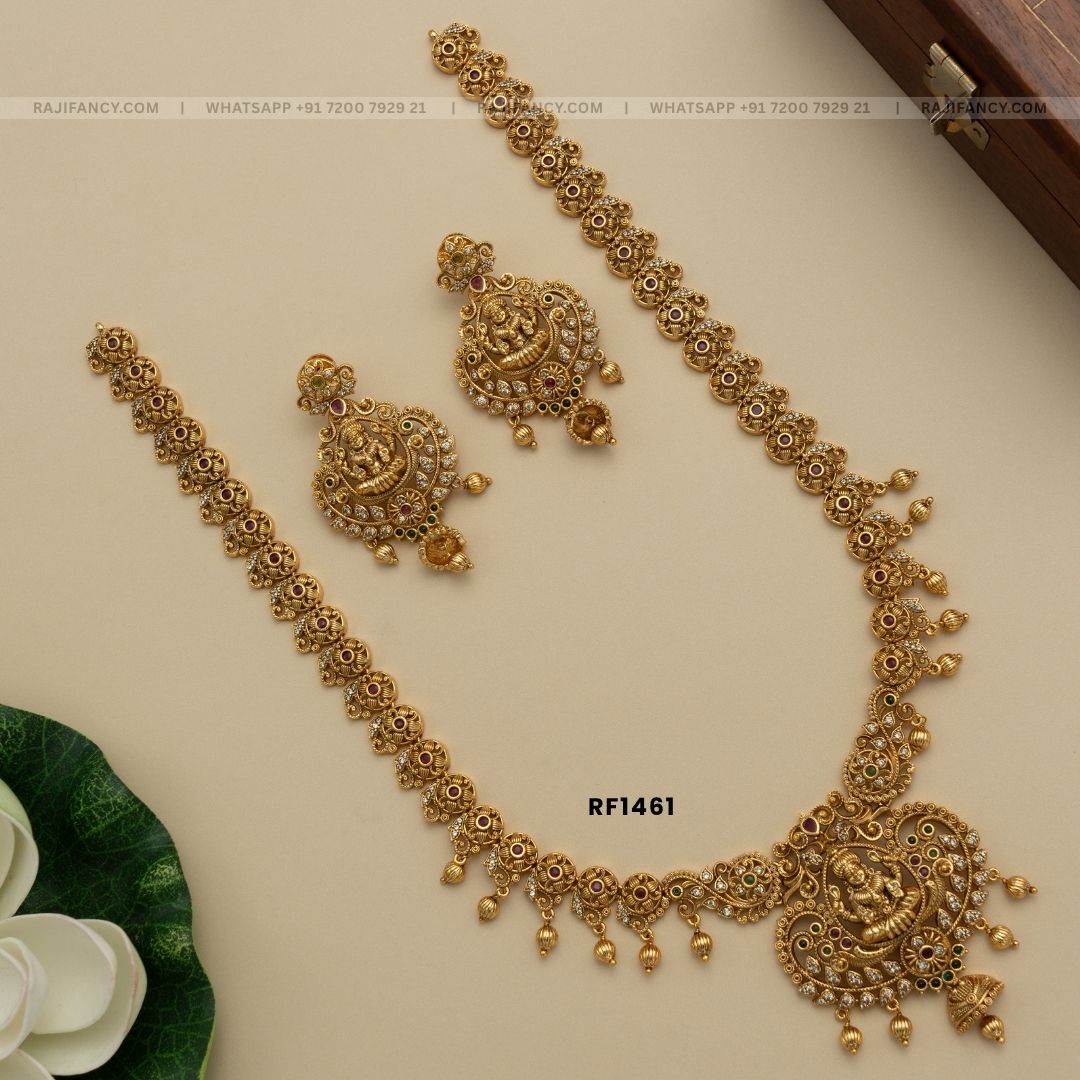 Lakshmi Charu Antique Haram Set