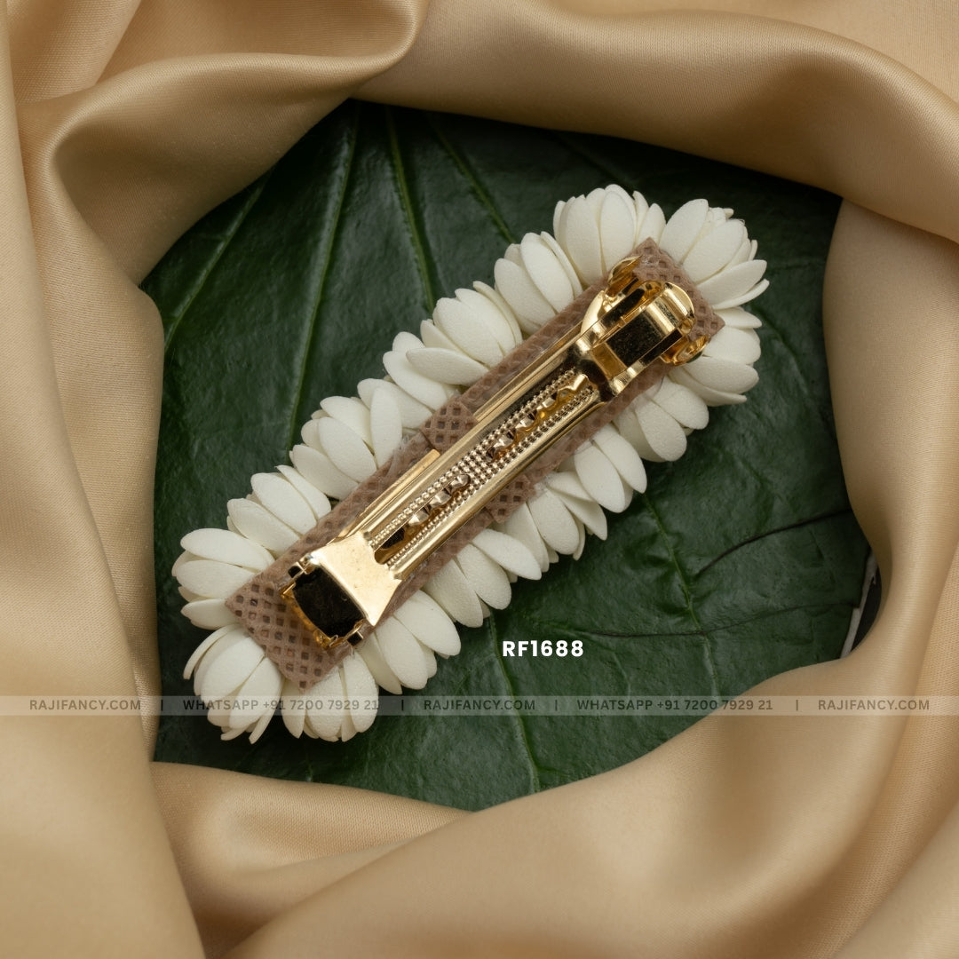 Layer Malli Clip RF1688