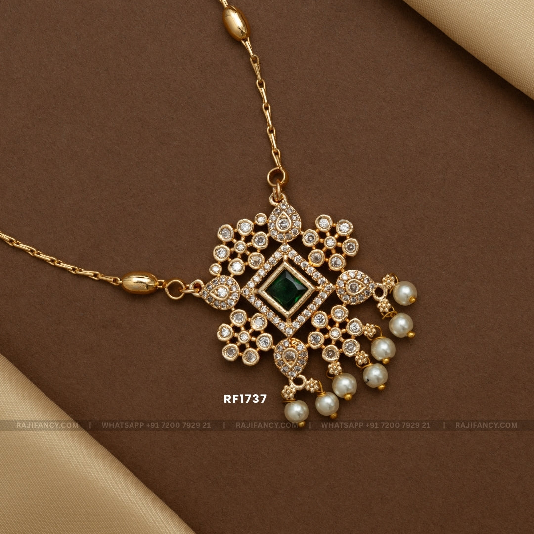 Lumina Pearl Chain RF1737