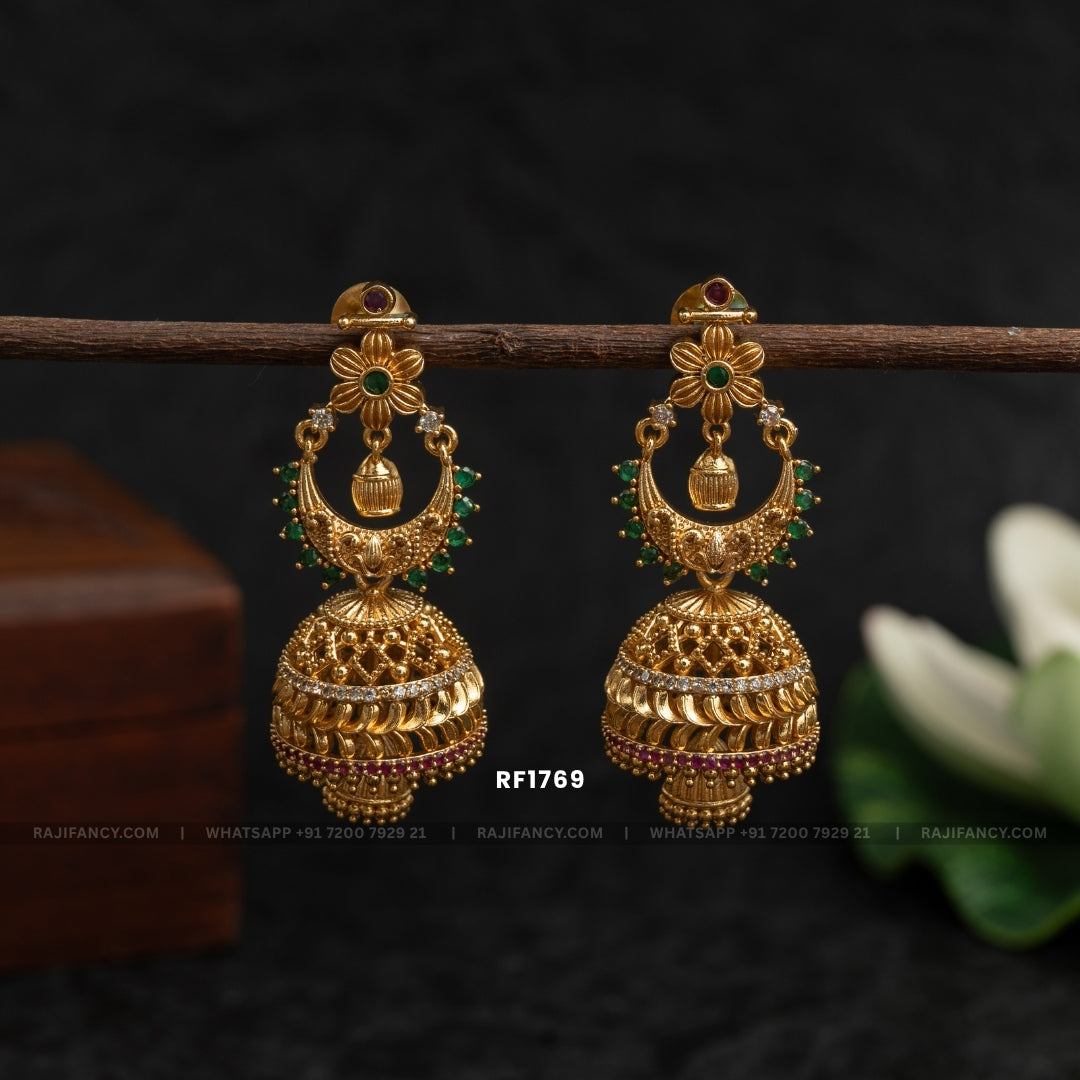 Nainika Jhumka RF1769