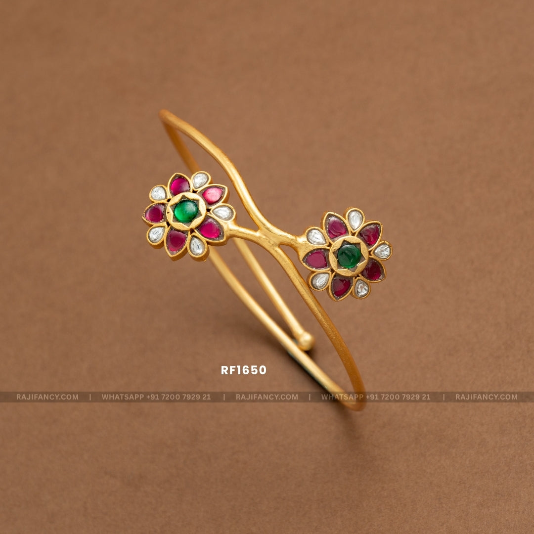 Nayana Multi-Stone