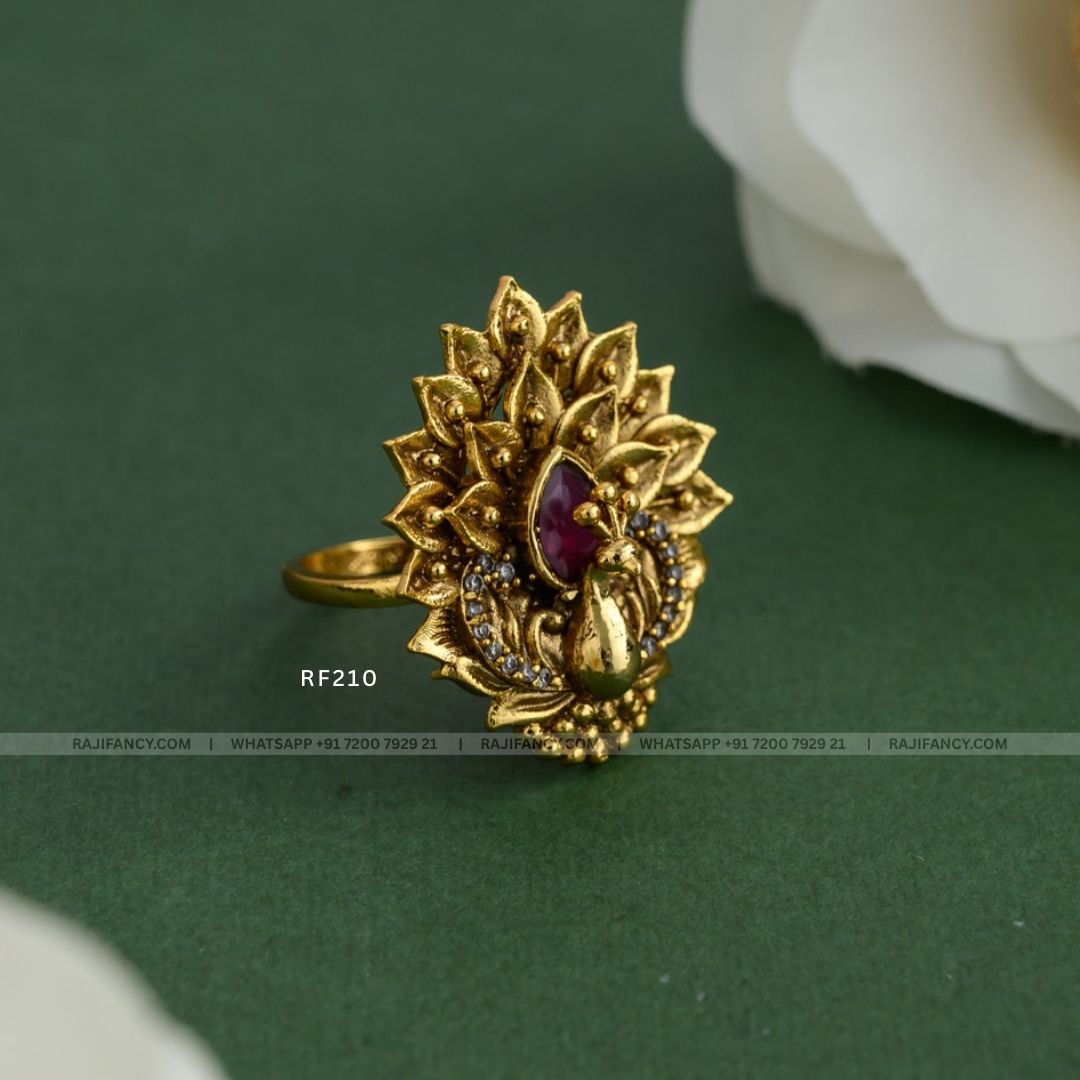 Peacock Ring