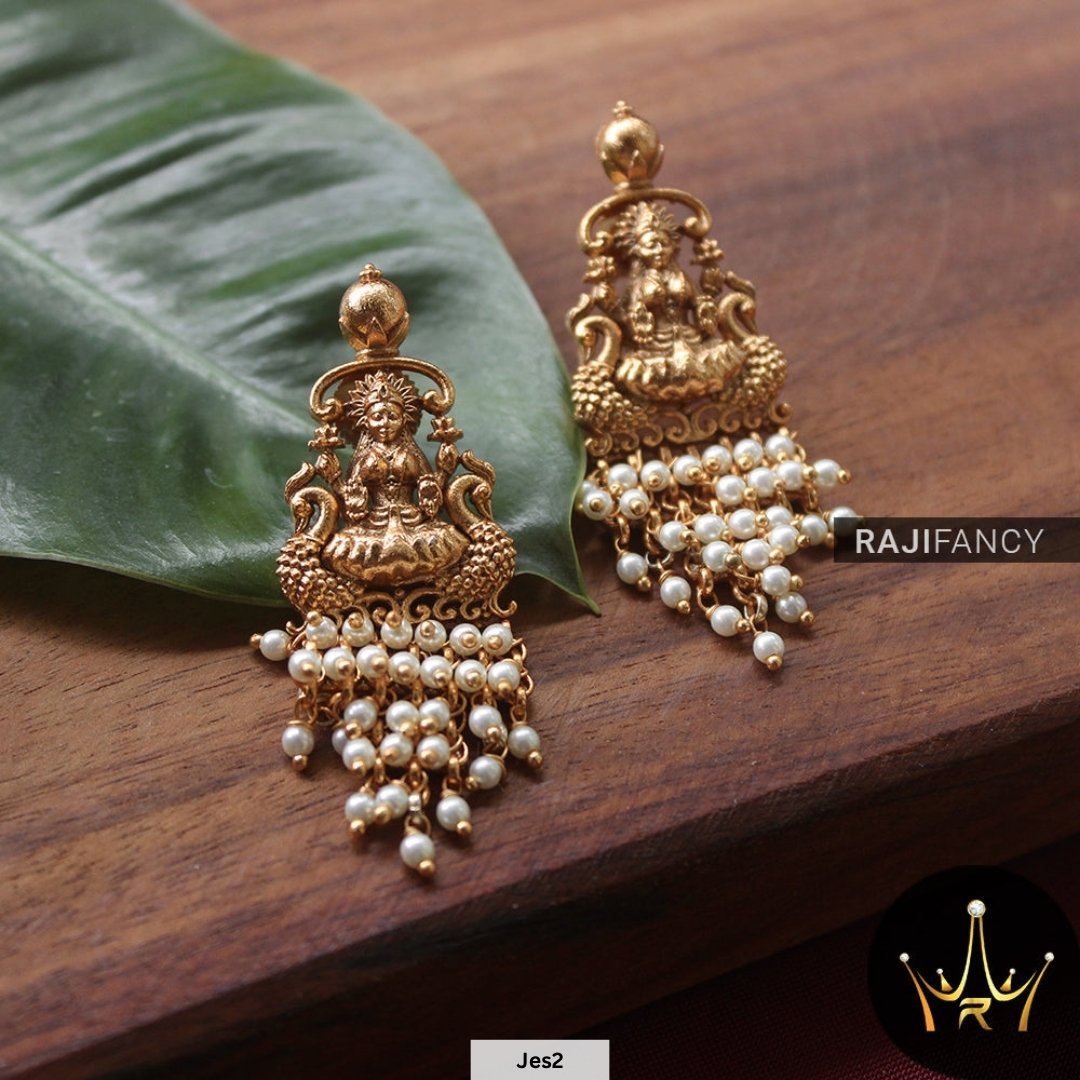 Pearl Lakshmi
