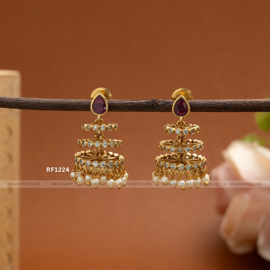 Ruby Jumka