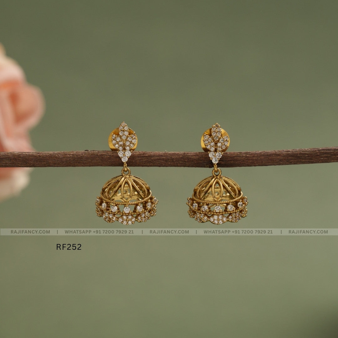 Dazzling Traditional Jhumkas