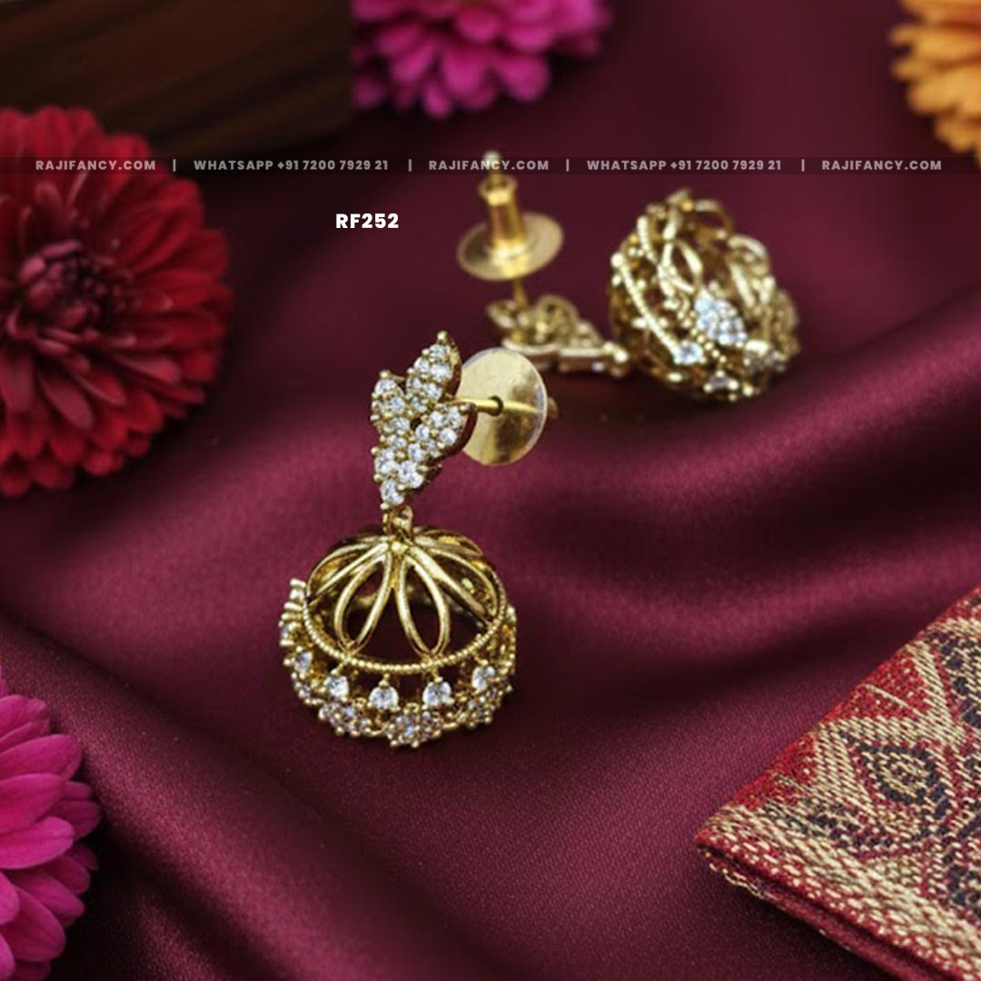 Dazzling Traditional Jhumkas