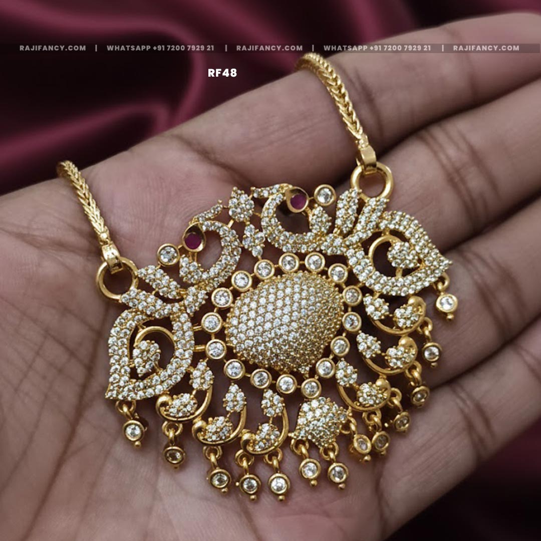 Peacock Stone Dollar Chain