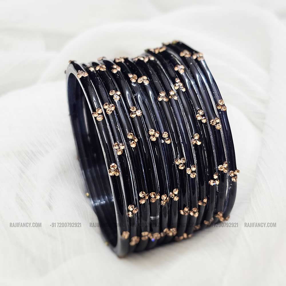 Tri Dot black