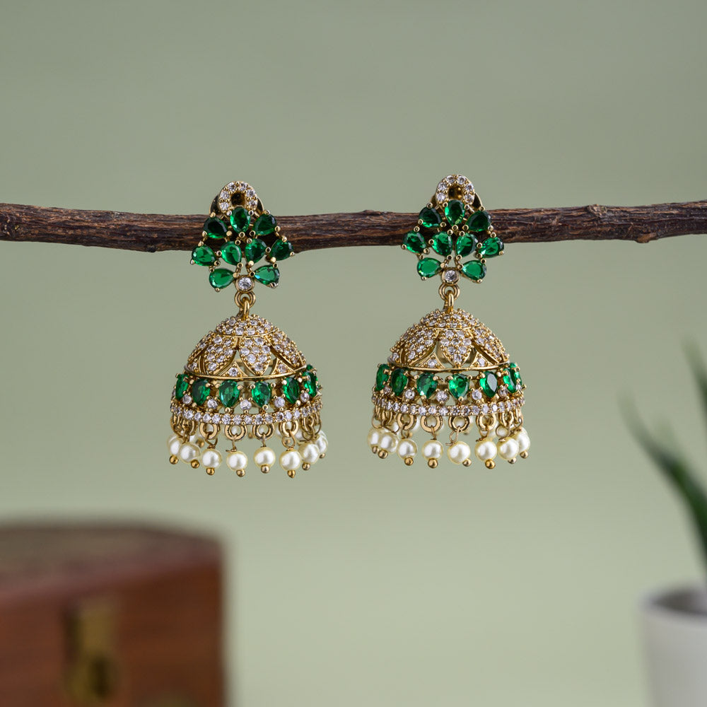 Raya Green