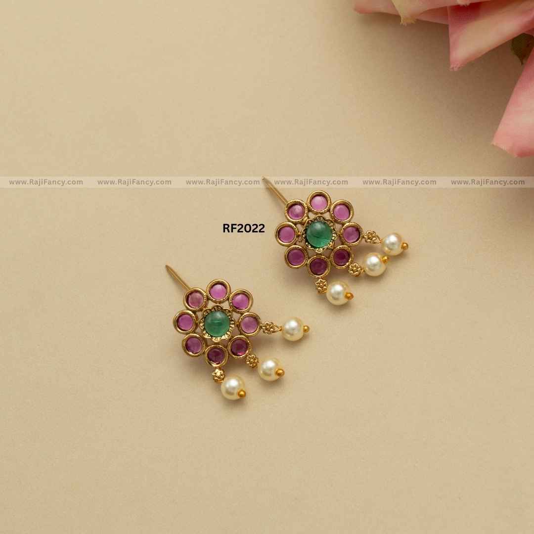 Regal RW Necklace RF2022