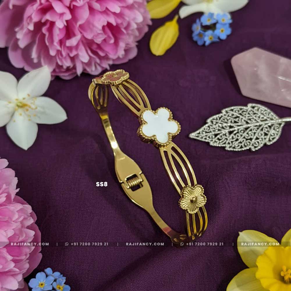 Bloom Flowers Bracelet