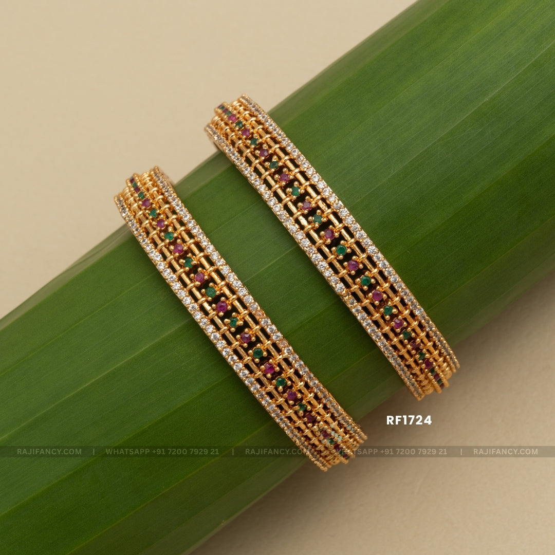 Sreeya Diamond RF1724