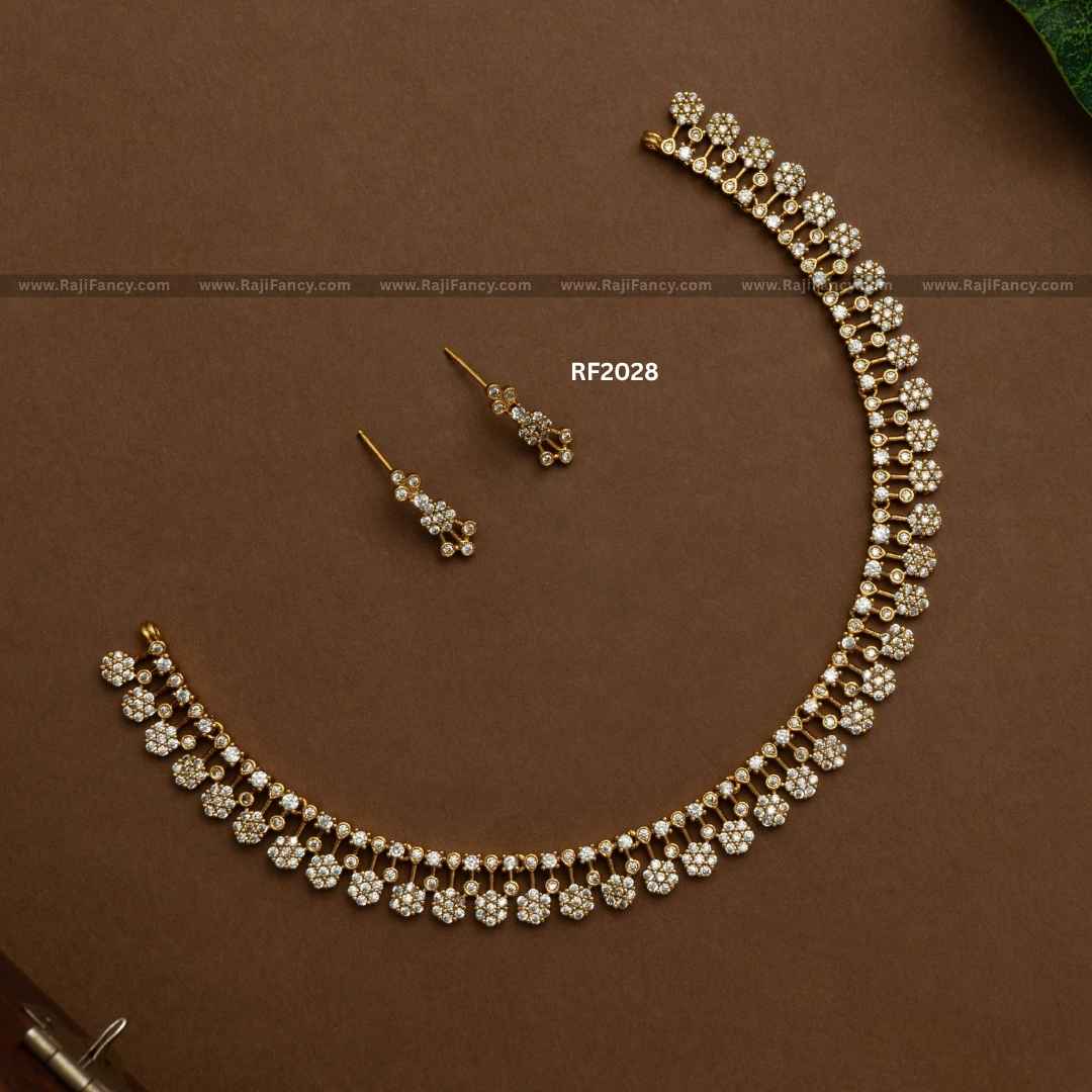 Tarika Floral Necklace RF2028