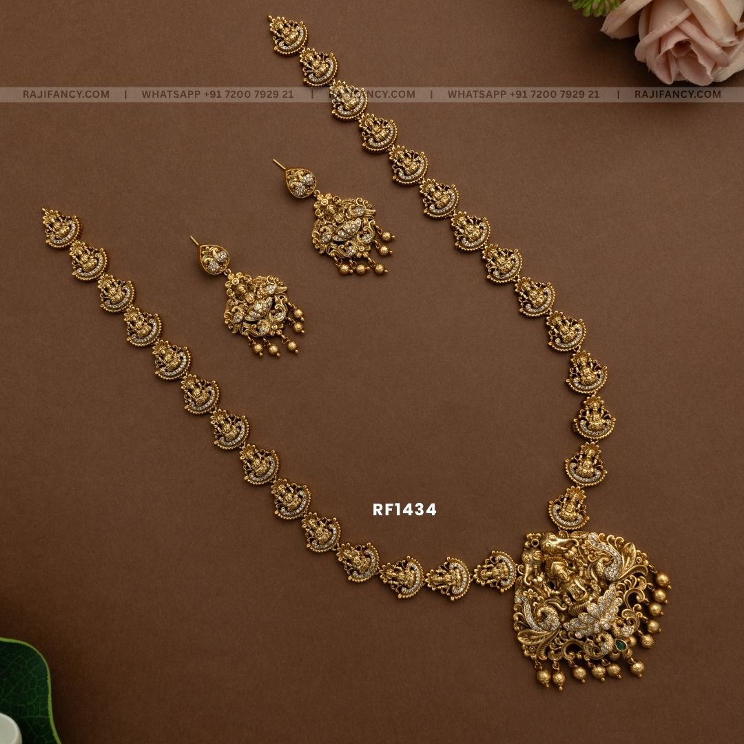 Vaikuntha Antique haram set