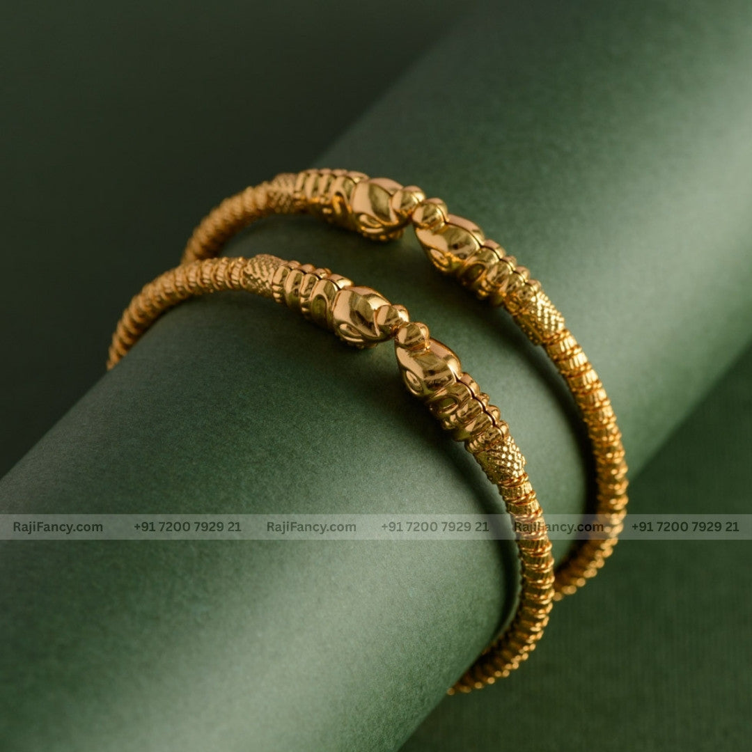 Yali Muruku Bangle