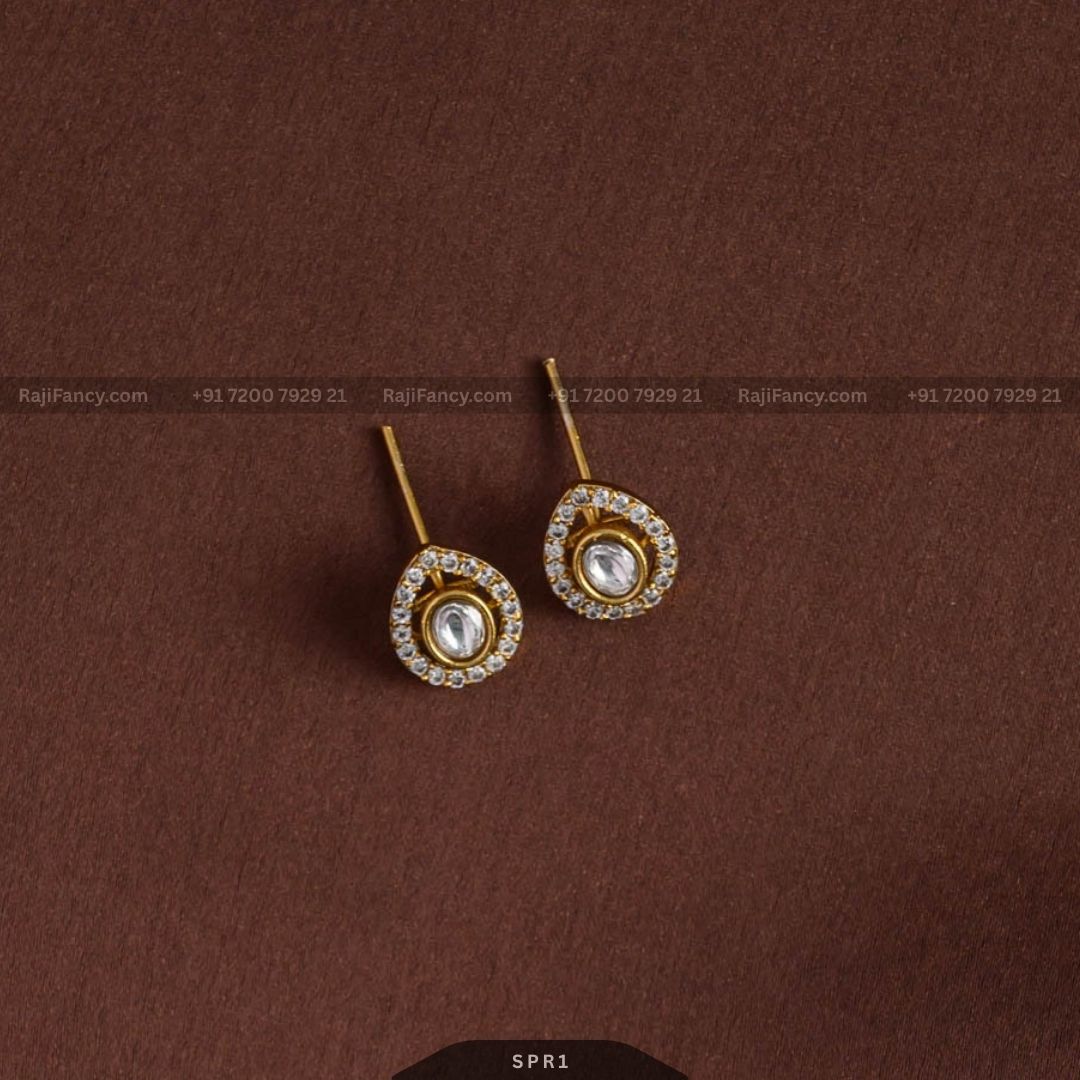 Zyara Necklace Set
