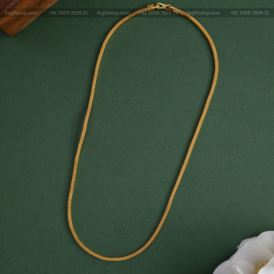 18 ct Plain Chain