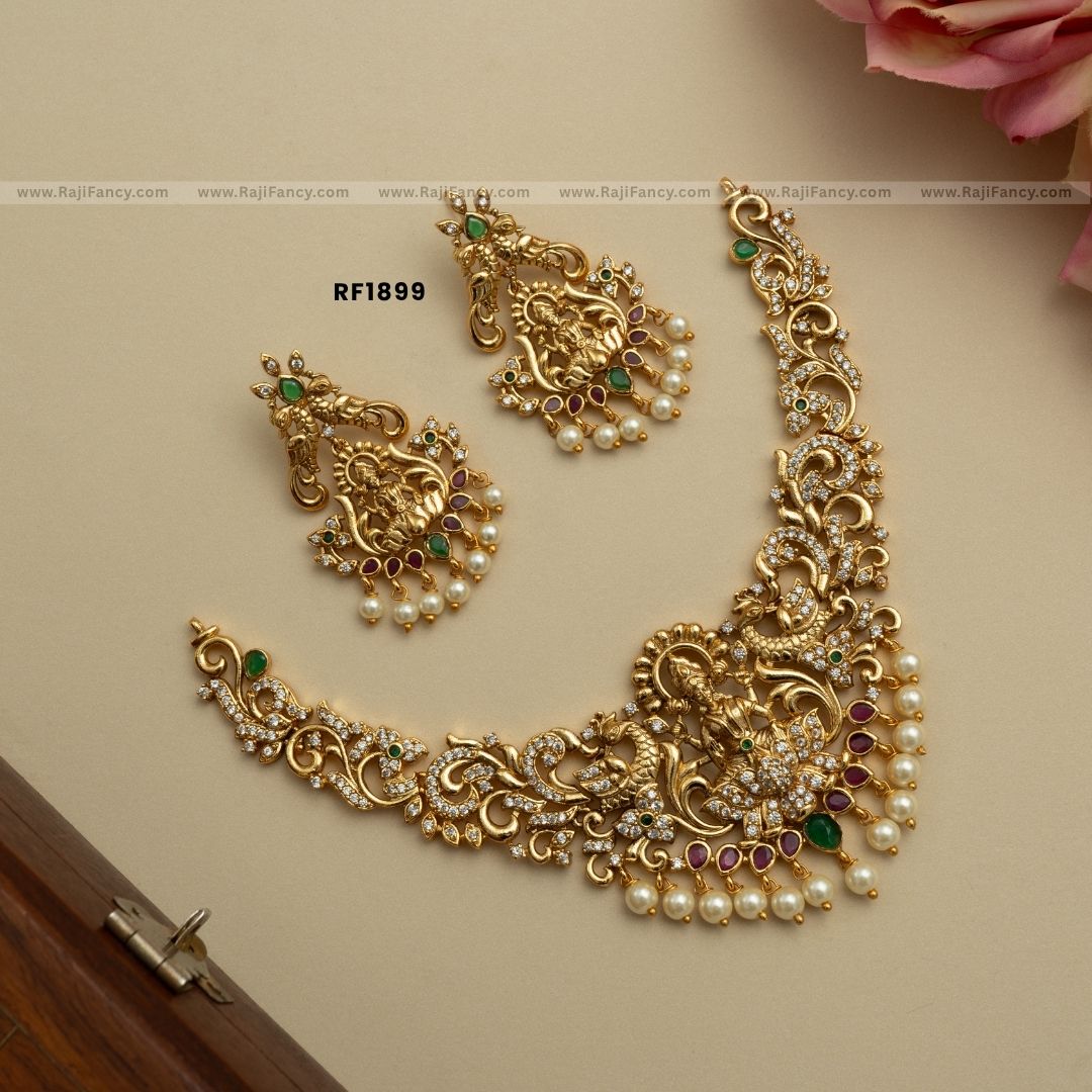 Antique Lakshmi Set RF1899