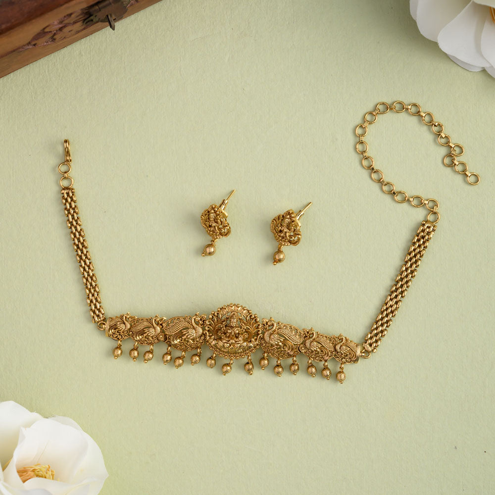 Bargavi Choker