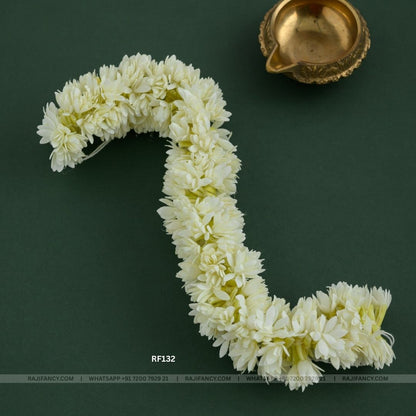 Bloomed Mulla Poo 16 Inches