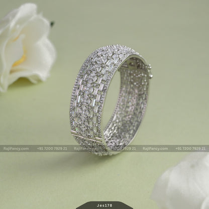 Block Silver Bangle