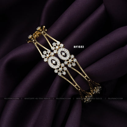 Dhwani Crystal Bangle
