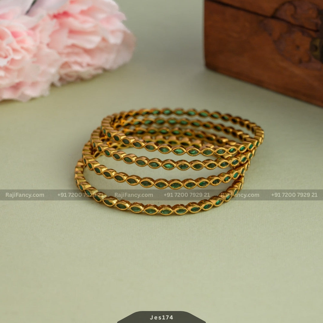 Emerald Green Bangle