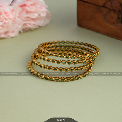 Emerald Green Bangle