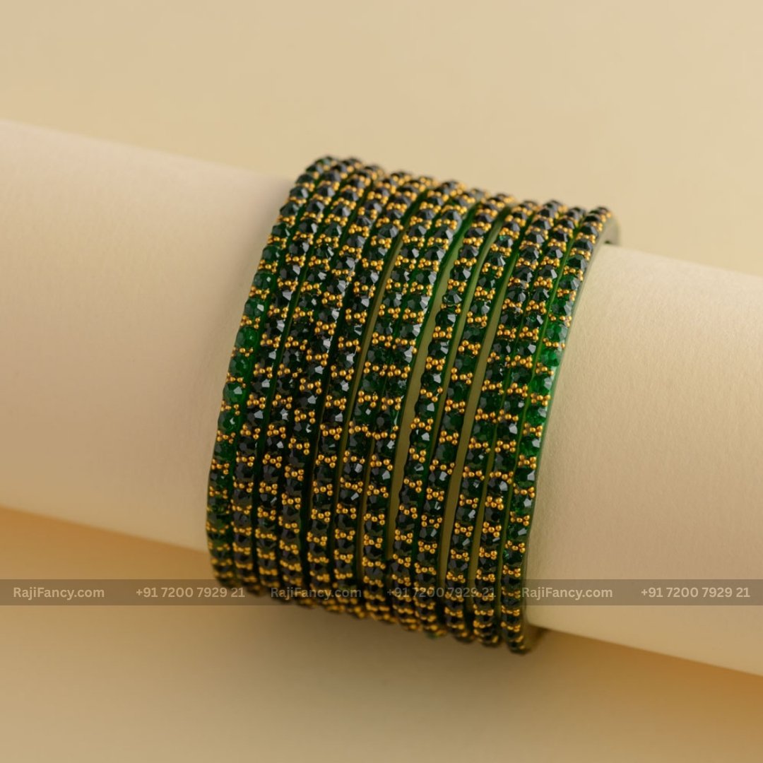 Emi Green Bangle