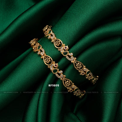 Etarna Petal Bangle