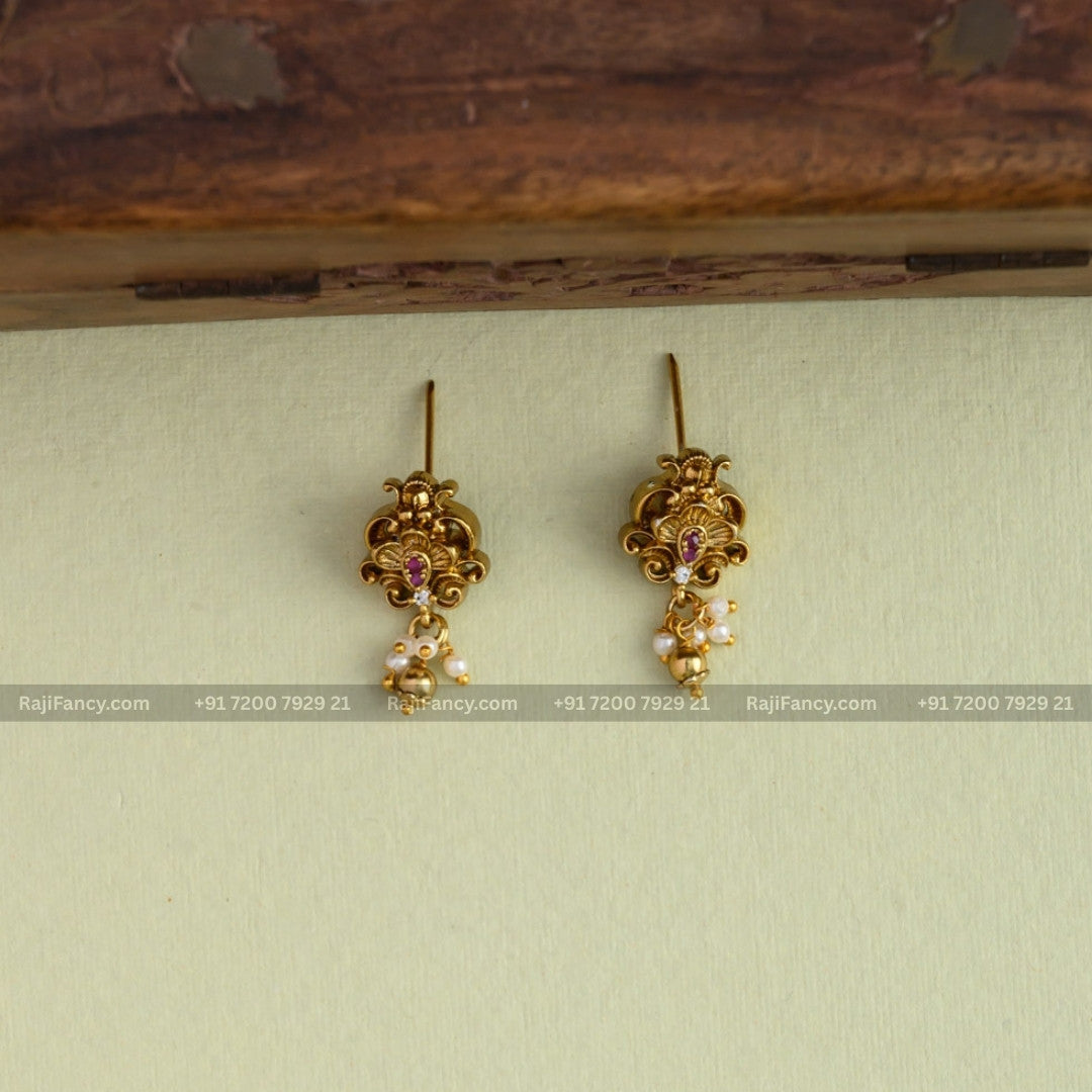 Mayura necklace