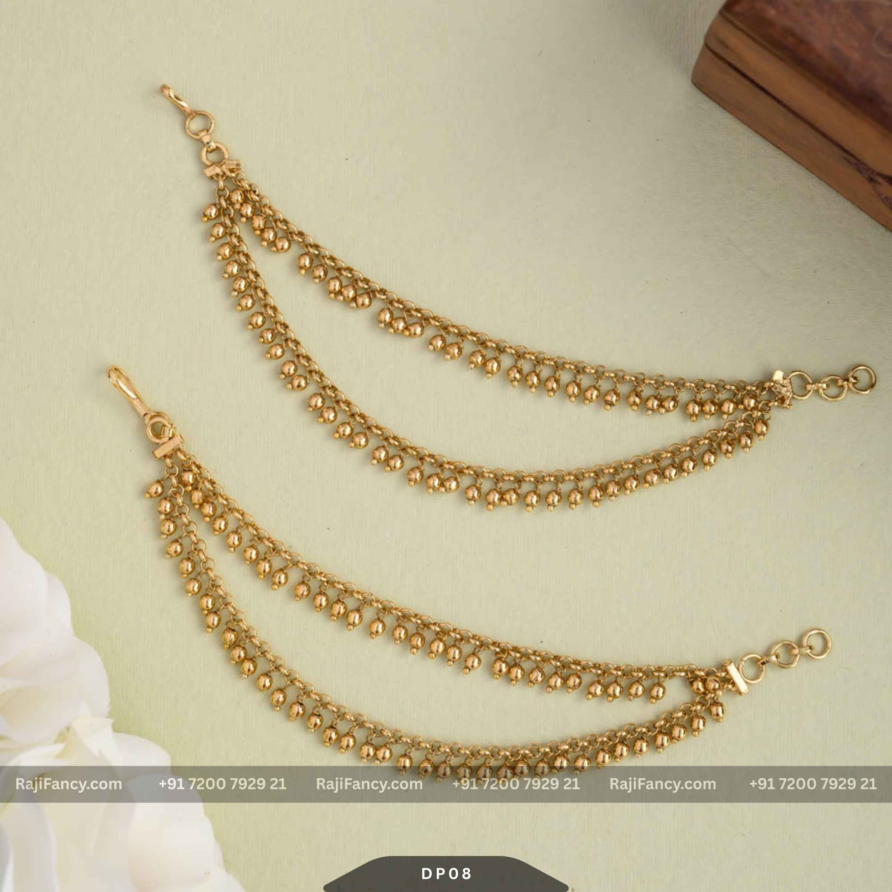 Golden Earchain