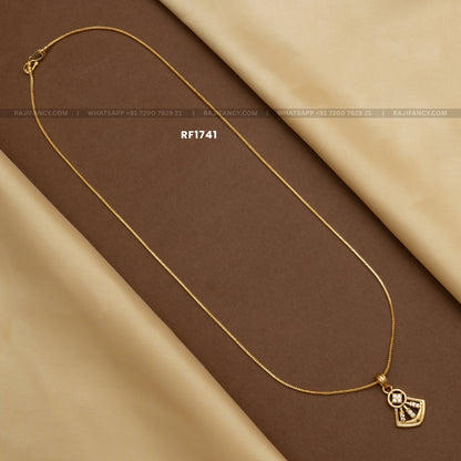 Imperial Fan Pendant RF1741