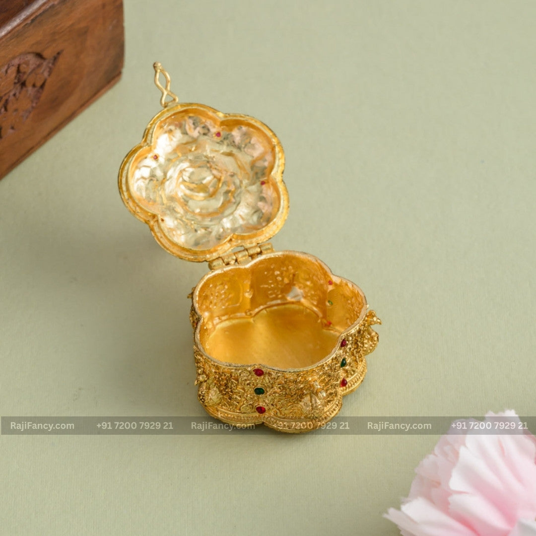 Kumkum Petti Lakshmi