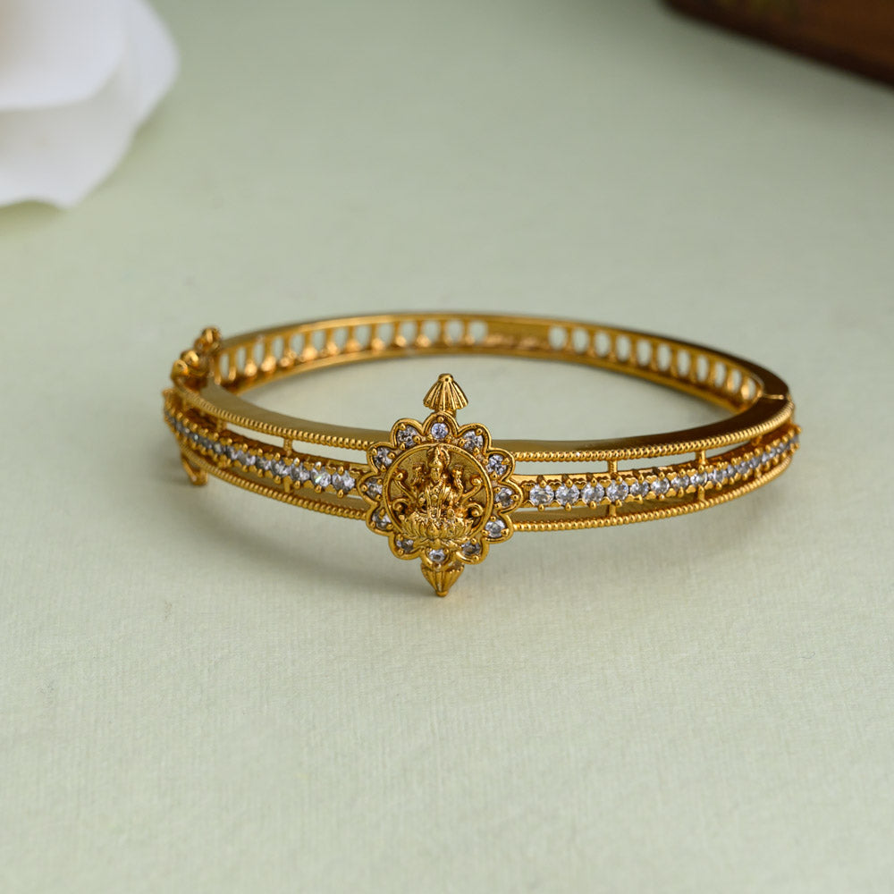Lakshira Bracelet