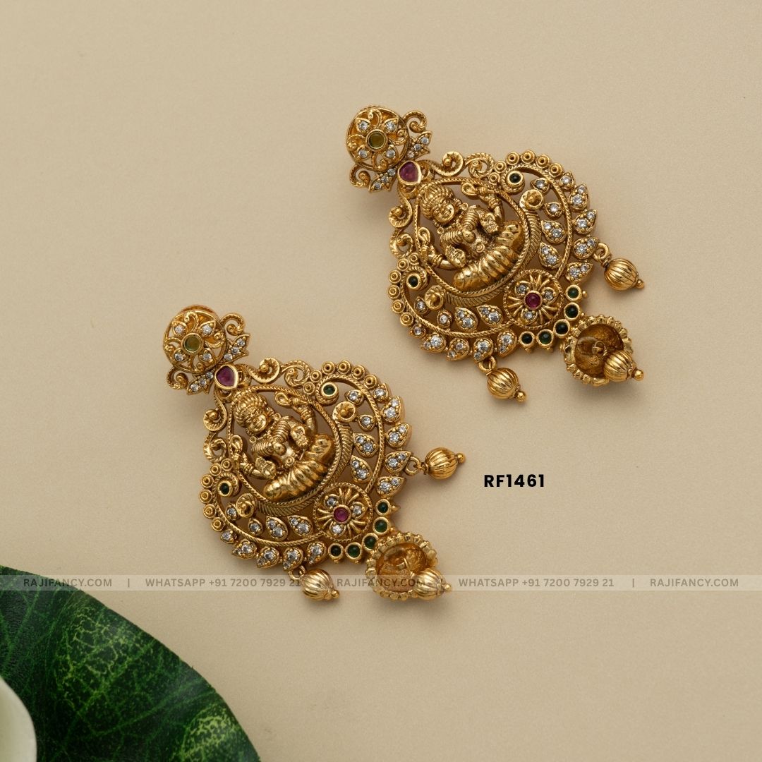 Lakshmi Charu Antique Haram Set