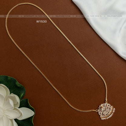 Lakshmi Devi Pendant (30 Inches)