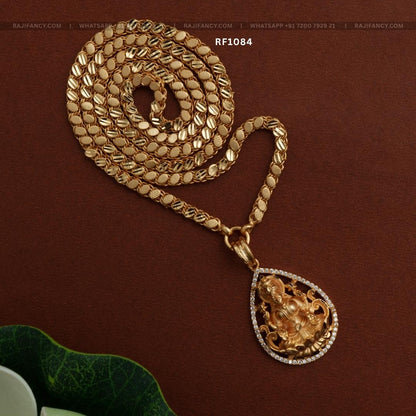 Laksmi Impon Dollar Chain