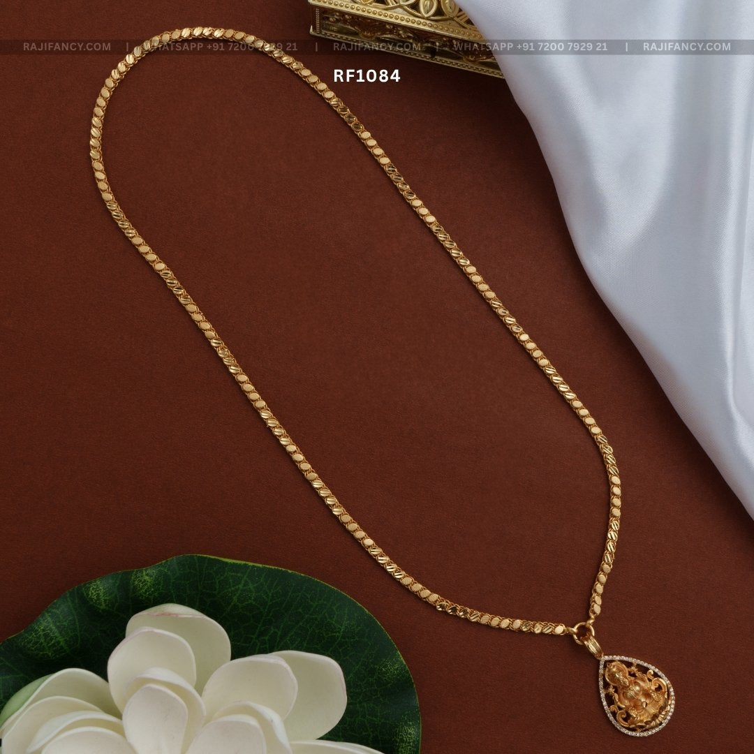 Laksmi Impon Dollar Chain